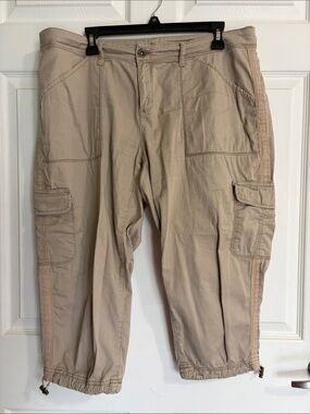 Beige Cargo Capris with Utility Pockets